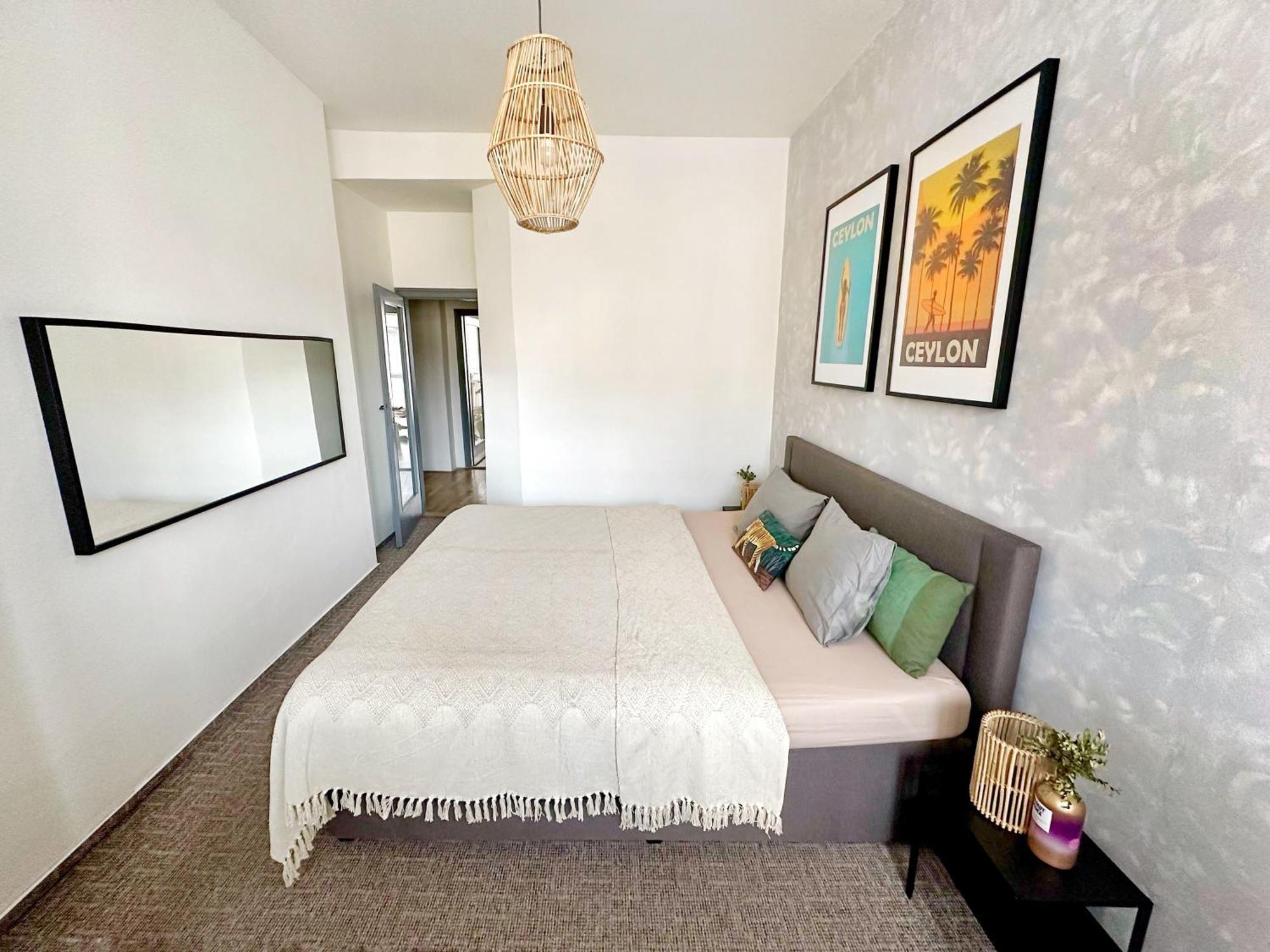 Bright And Central Suite With A Balcony Brno Exterior photo